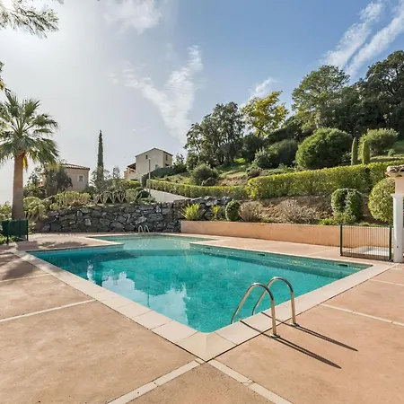 Holiday home Les Maisons Du Golf-2 By Interhome *